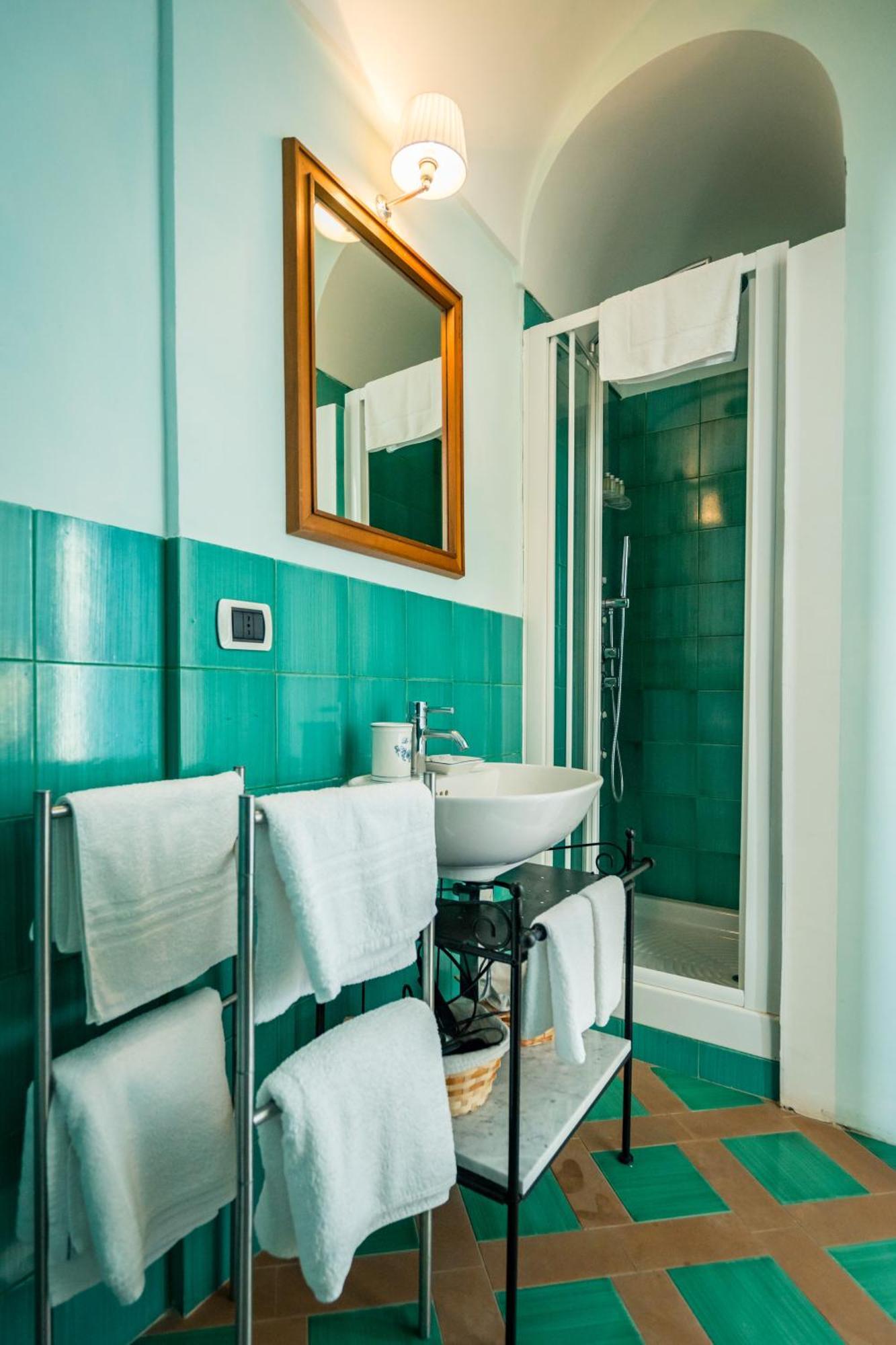 Borgo Dei Saraceni - Domus Indomita Bed & Breakfast Agropoli Dış mekan fotoğraf