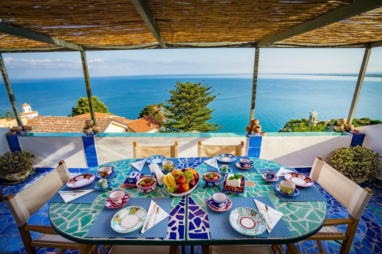 Borgo Dei Saraceni - Domus Indomita Bed & Breakfast Agropoli Dış mekan fotoğraf