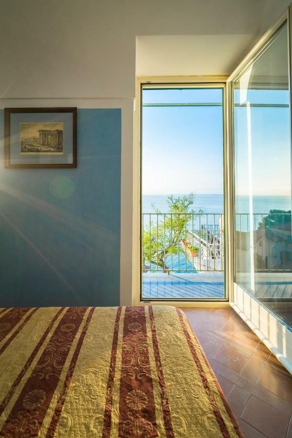 Borgo Dei Saraceni - Domus Indomita Bed & Breakfast Agropoli Dış mekan fotoğraf
